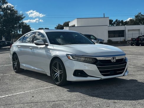 Used 2022 Honda Accord Touring image 1