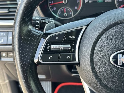 Used 2020 Kia Optima SX image 30