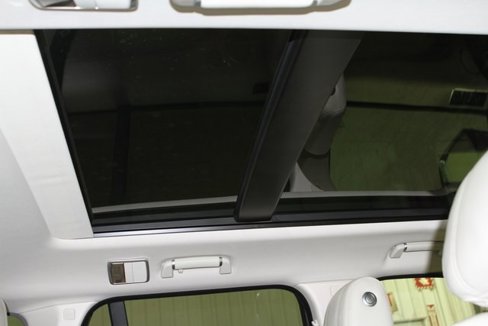 Used 2016 Land Rover Range Rover Supercharged image 34