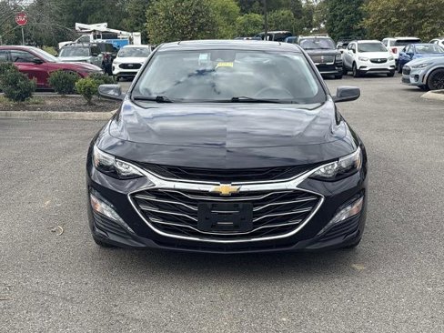 Used 2023 Chevrolet Malibu LT image 2
