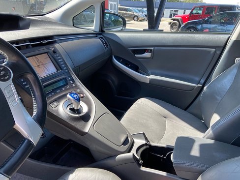 Used 2010 Toyota Prius Five image 14