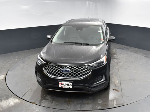 Used 2023 Ford Edge SEL image 32
