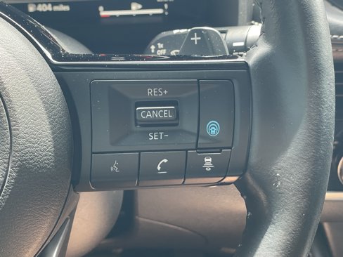 Used 2021 Nissan Rogue Platinum image 24
