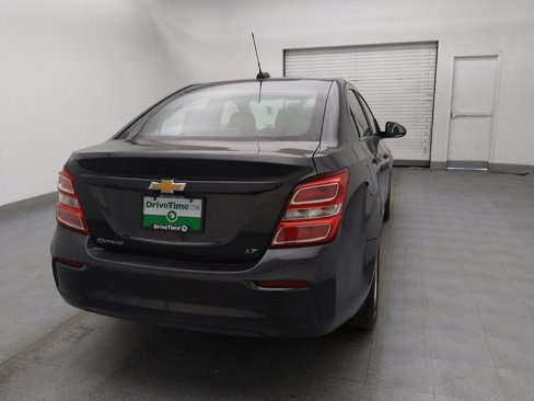 Used 2019 Chevrolet Sonic LT w/ Convenience Package image 7