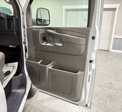 Used 2014 Chevrolet Express 3500 LT w/ LT Preferred Equipment Group image 9