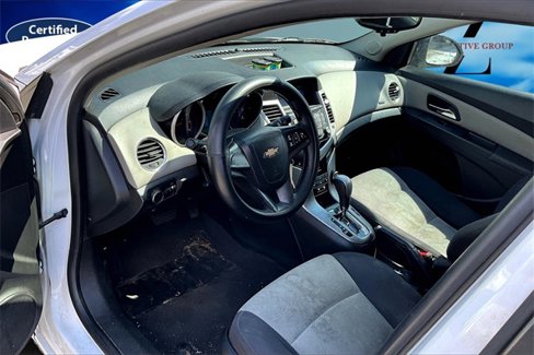 Used 2014 Chevrolet Cruze LS image 14