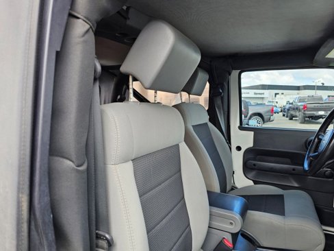 Used 2010 Jeep Wrangler Sport image 16