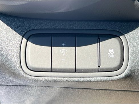 New 2025 Hyundai Venue SE image 10
