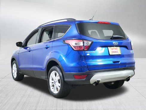 Used 2018 Ford Escape SE image 5