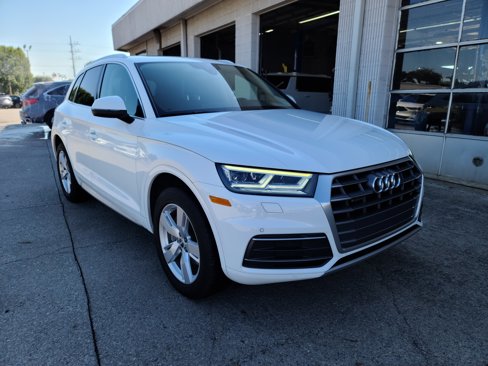 Used 2018 Audi Q5 2.0T Premium Plus w/ Premium Plus Package image 1