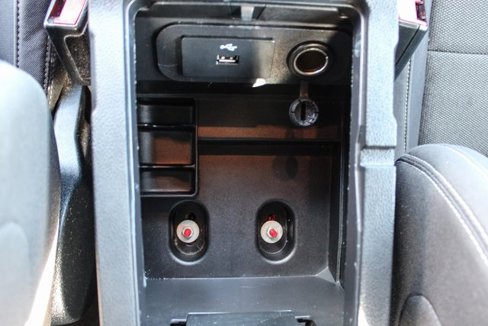 Used 2016 Ford Mustang Convertible image 18