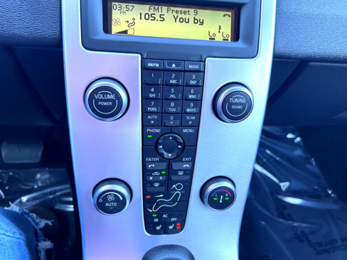 Used 2011 Volvo C70 T5 w/ Convenience Pkg image 26