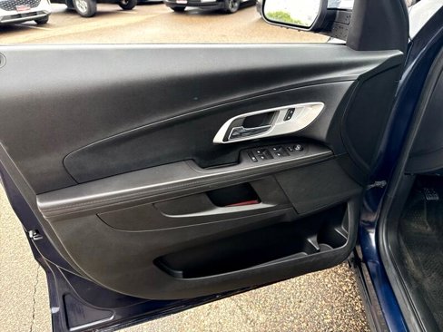 Used 2017 Chevrolet Equinox LT w/ Convenience Package image 13