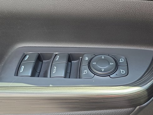 Used 2021 GMC Acadia SLT w/ Elevation Edition image 28