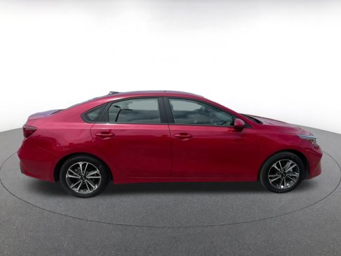 Used 2024 Kia Forte LXS image 16