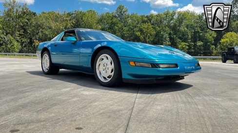 Used 1995 Chevrolet Corvette Coupe image 5