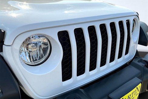 Used 2023 Jeep Gladiator Sport image 29