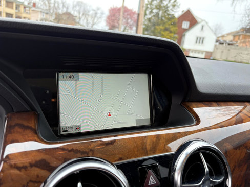 Used 2013 Mercedes-Benz GLK 350 4MATIC image 37