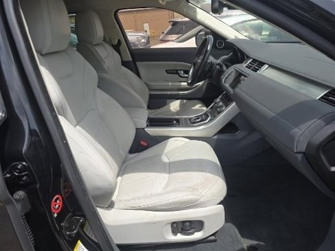 Used 2016 Land Rover Range Rover Evoque HSE image 10