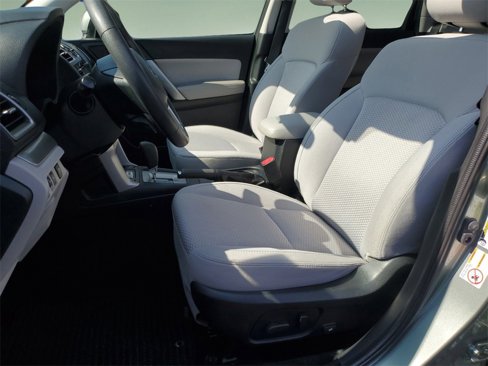 Used 2018 Subaru Forester 2.5i Premium image 16