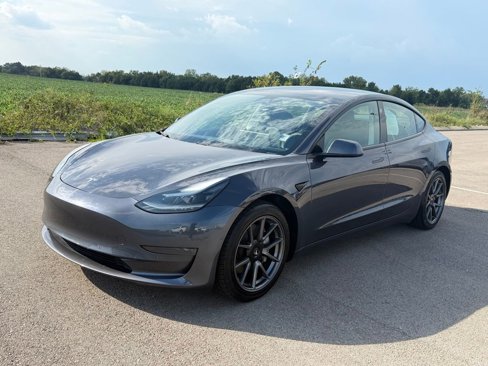 Used 2021 Tesla Model 3 Standard Range Plus image 38