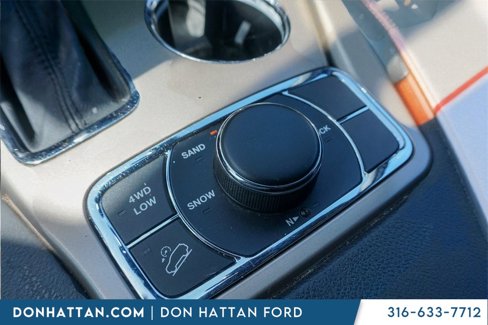 Used 2016 Jeep Grand Cherokee Limited 75th Anniversary image 11