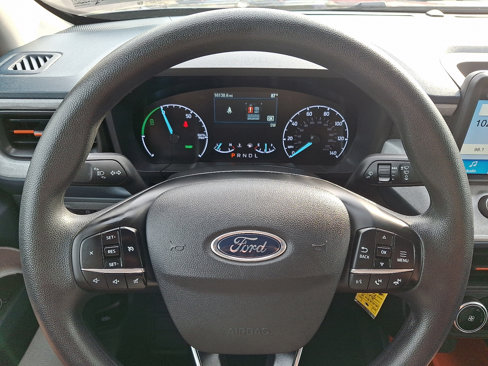 Used 2024 Ford Maverick XLT image 19