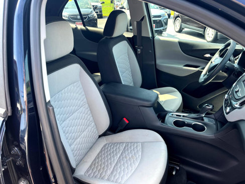 Used 2020 Chevrolet Equinox LS w/ LS Convenience Package image 30