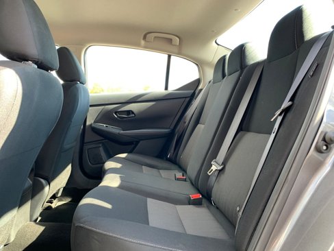 Used 2024 Nissan Sentra SV image 23
