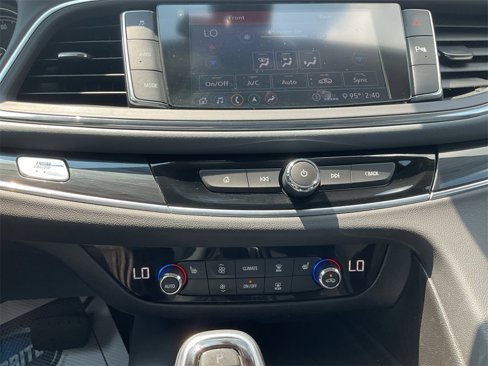 Used 2020 Buick Enclave Essence w/ Sound and Sites Package image 12