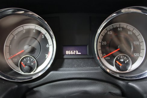 Used 2019 Dodge Grand Caravan SE w/ UConnect Hands-Free Group image 11