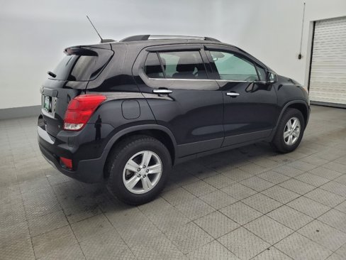 Used 2019 Chevrolet Trax LT w/ LT Convenience Package image 10