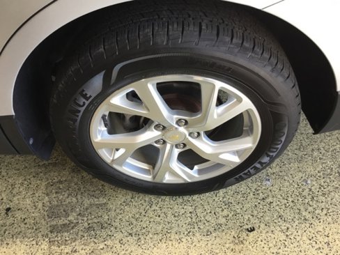 Used 2020 Chevrolet Equinox Premier image 14
