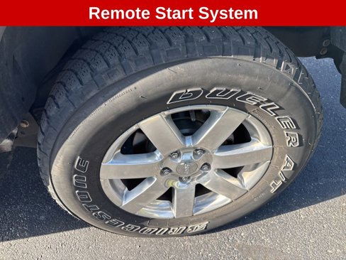 Used 2015 Jeep Wrangler Unlimited Sahara w/ Connectivity Group image 10