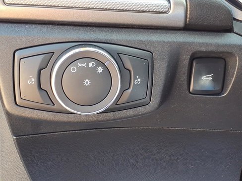 Certified 2019 Ford Fusion SE image 16
