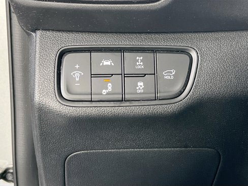 Used 2020 Hyundai Santa Fe SEL w/ Convenience Package image 10