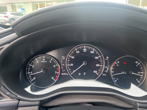 Used 2022 MAZDA MAZDA3 s image 22