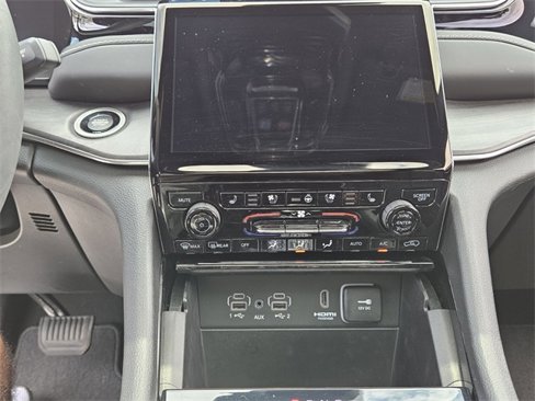Used 2023 Jeep Grand Cherokee Overland image 22