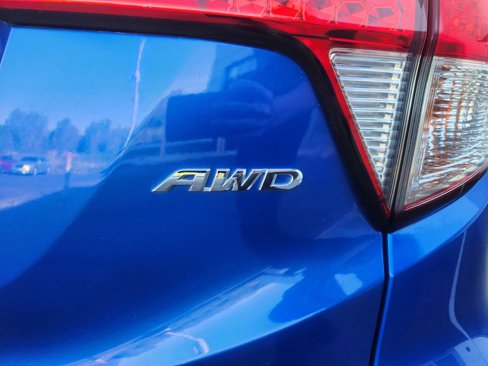 Used 2021 Honda HR-V EX image 11