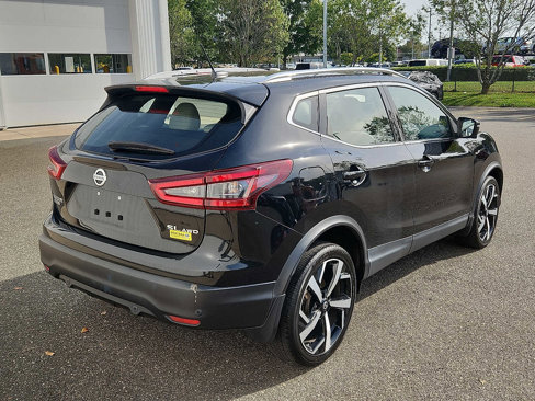 Used 2021 Nissan Rogue Sport SL w/ Premium Package image 6