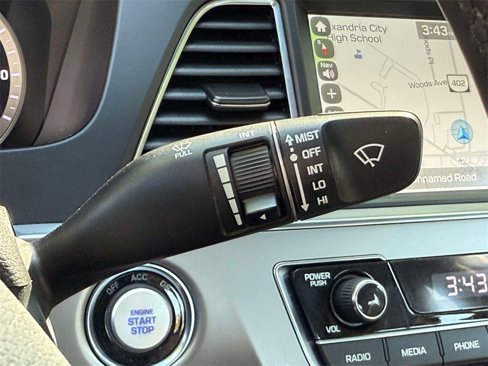 Used 2016 Hyundai Sonata Limited w/ Option Group 04 image 30