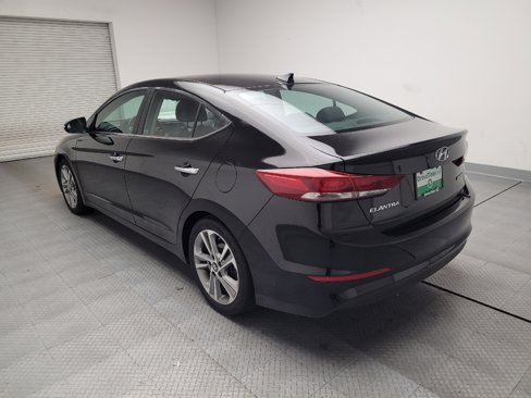 Used 2017 Hyundai Elantra Limited image 5