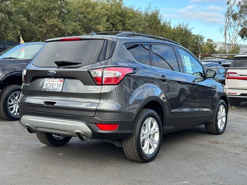 Used 2018 Ford Escape SEL image 13