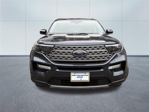 Used 2022 Ford Explorer Limited w/ Limited Technology Package image 2