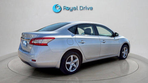 Used 2015 Nissan Sentra S image 6