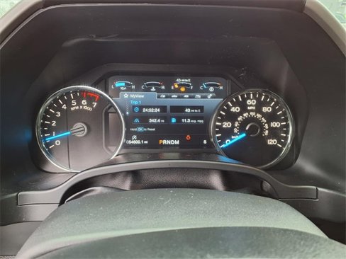 Certified 2017 Ford F150 Lariat w/ Equipment Group 501A Mid image 16