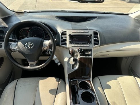 Used 2010 Toyota Venza image 9