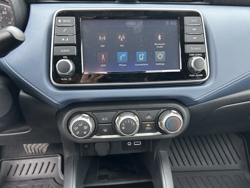 New 2025 Nissan Versa SV w/ Trunk Package image 16