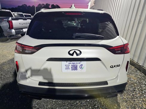 Used 2019 INFINITI QX50 Luxe w/ Navigation Package image 4