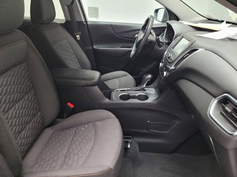 Used 2018 Chevrolet Equinox LT image 21